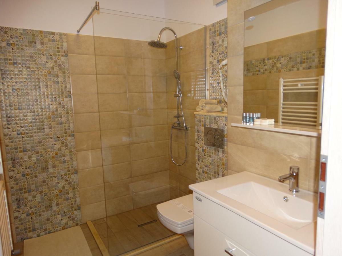 Oni Venus Apartament Cluj-Napoca Luaran gambar